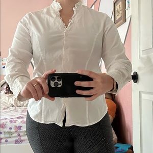 White button up with cute collar